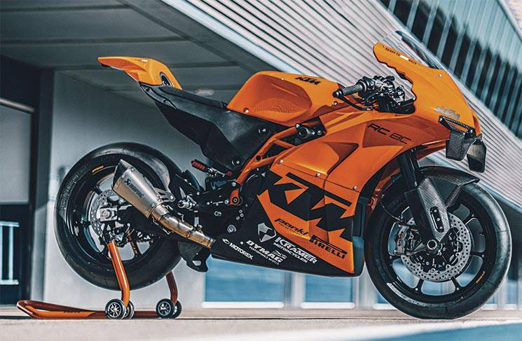 ktm RC8C