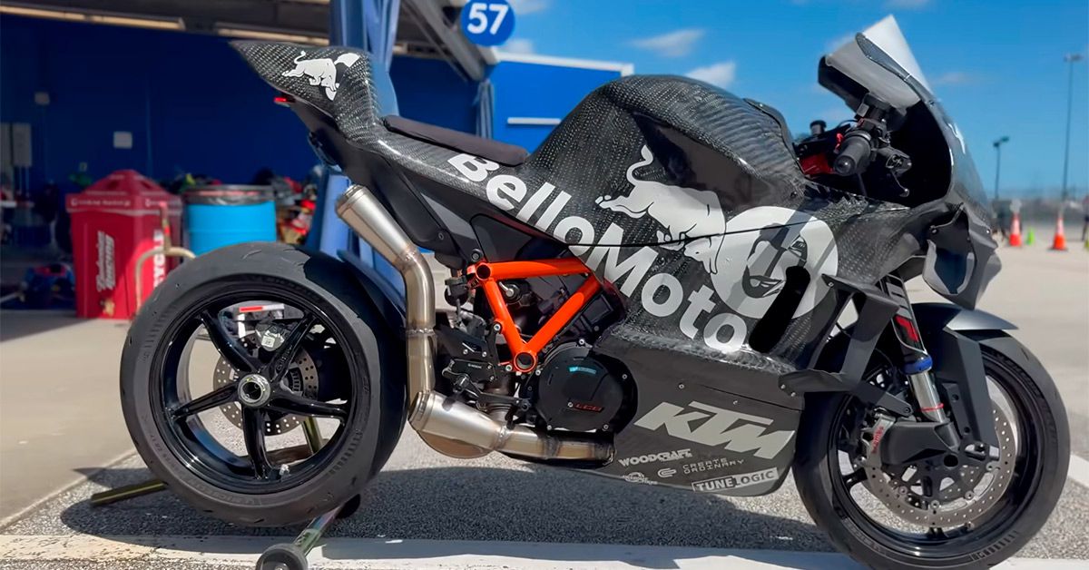 KTM-Superduke-RC16-MotoGP