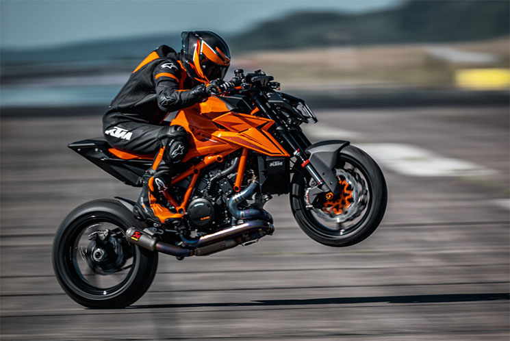 KTM1390-Super-DukeR