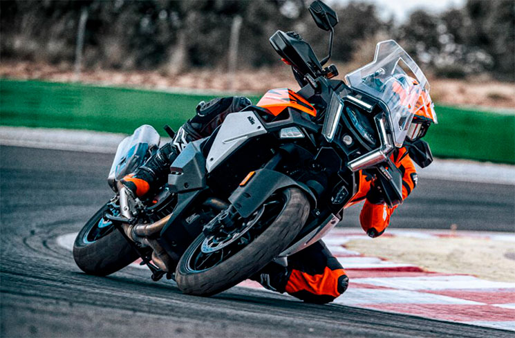 KTM1390SuperAdventureS-EVO-2025