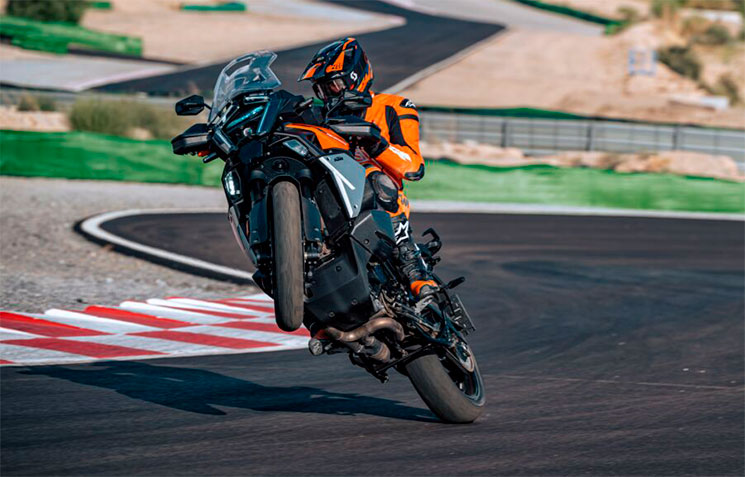 KTM1390SuperAdventureS-EVO-2025