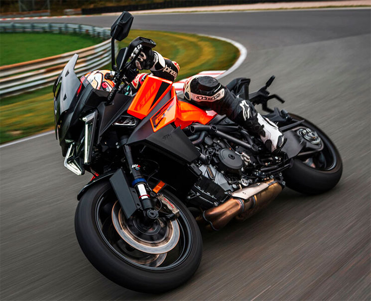 KTM1390SuperDukeGT-2025