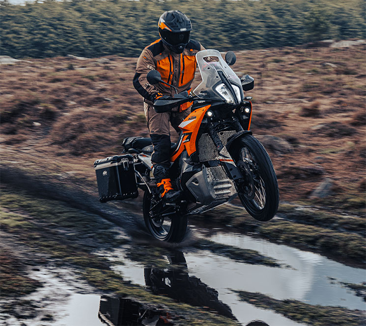 KTM890-Adventure-2023.jpg
