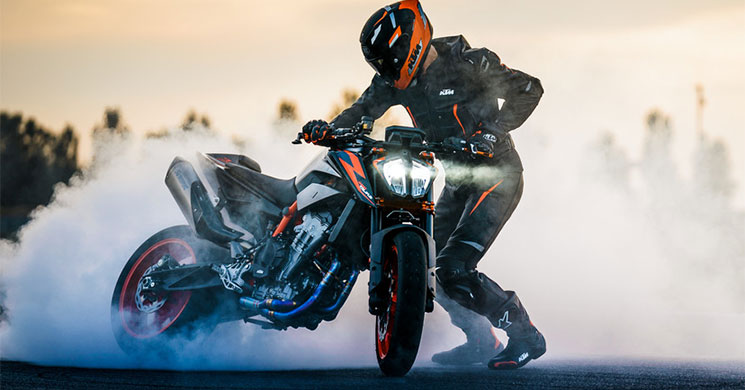 /KTM890-Duke-2022.jpg