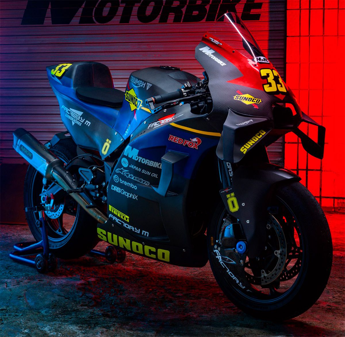 /KTMRC16TriumphStreetTriple