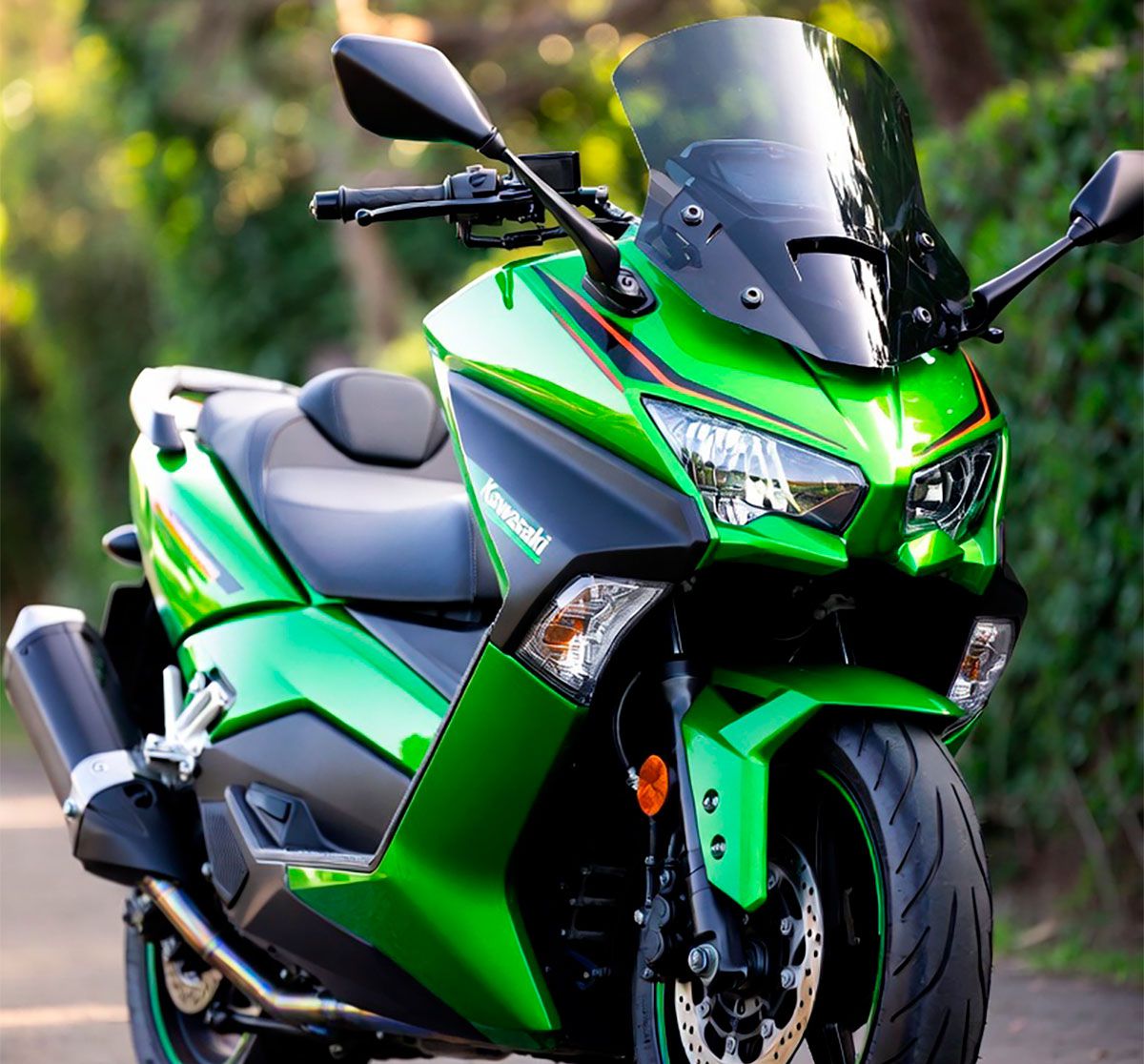 KawasakiMAXISCOOTER