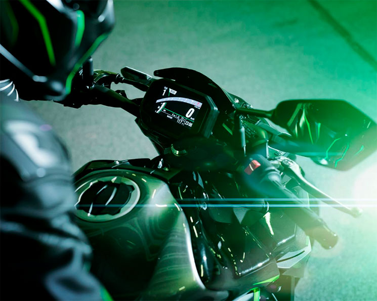 /KawasakiZ900-2020-4.jpg