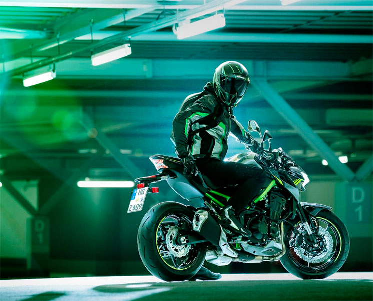 /KawasakiZ900-2020-5.jpg