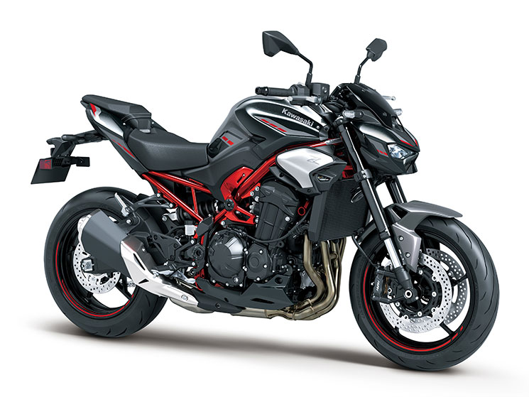 KawasakiZ900-2025(