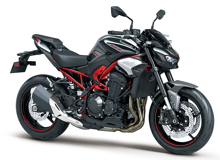 KawasakiZ900-2025-
