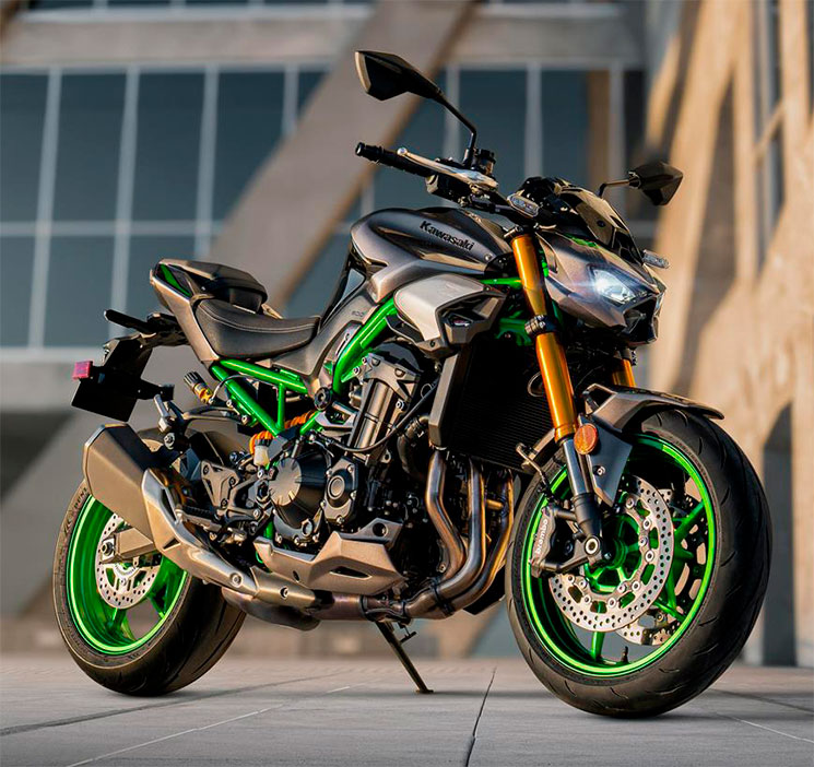 KawasakiZ900SE-2025-