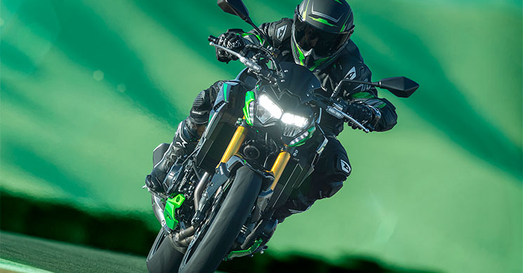 KawasakiZ900SE-45.jpg