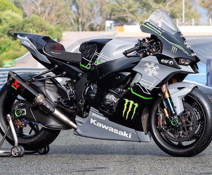 /KawasakiZX-10RR-Winter-Test-1.jpg