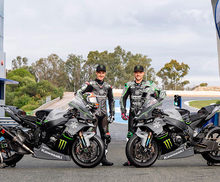 /KawasakiZX-10RR-Winter-Test-1.jpg