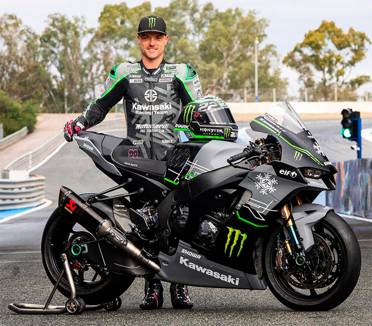 /KawasakiZX-10RR-Winter-Test-1.jpg