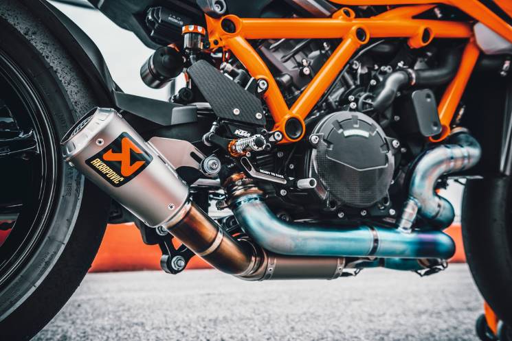 ktm lc8