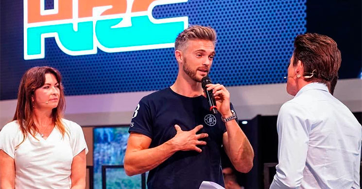 /LeonCamier.jpg