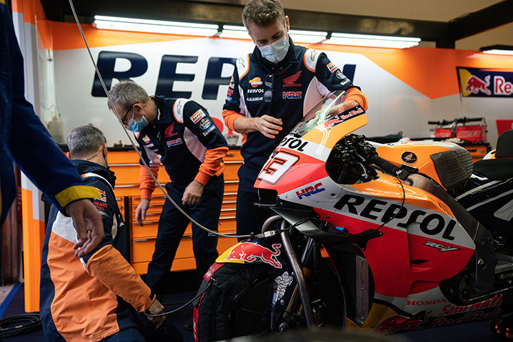 mm93