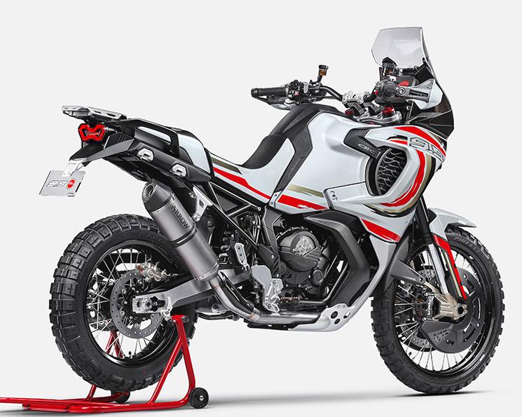 MVAGUSTA-9.5-LuckyExplorer-