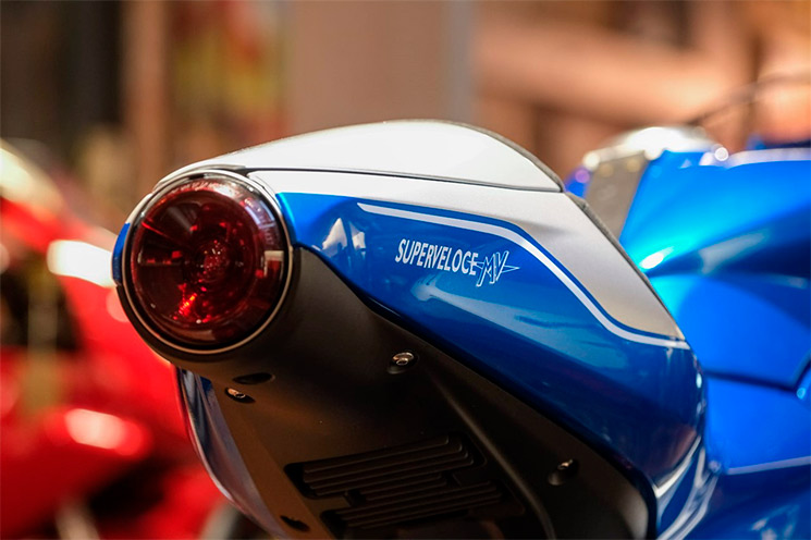 MVAgusta-Superveloce-Alpine.jpg