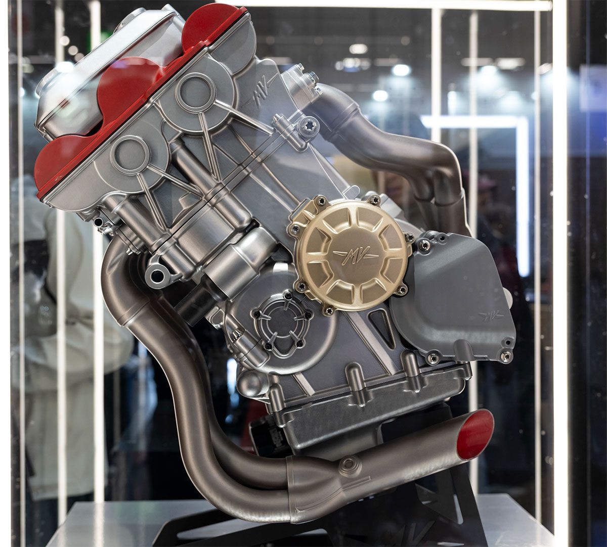 MVAgusta-V5-1_compressed