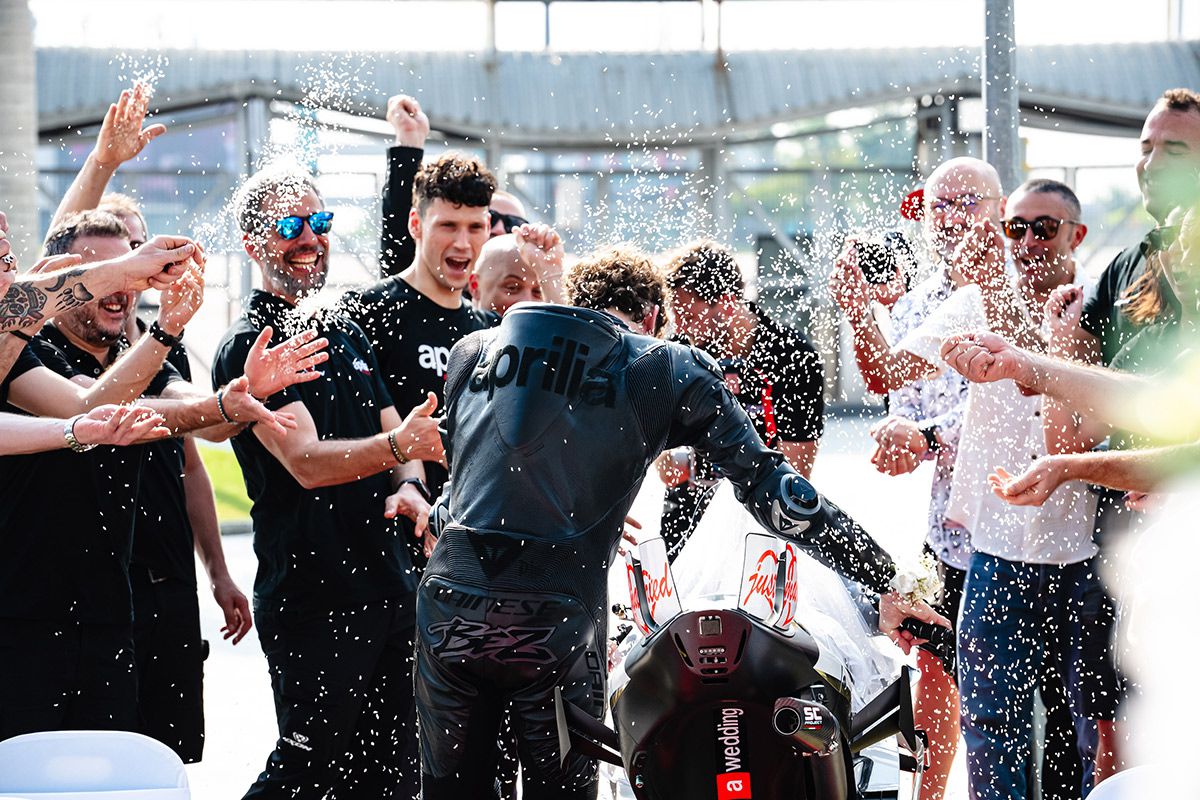 MarcoBezzecchibodaAprilia_