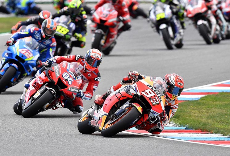 Marquez-Dovizioso-Brno-2019.jpg
