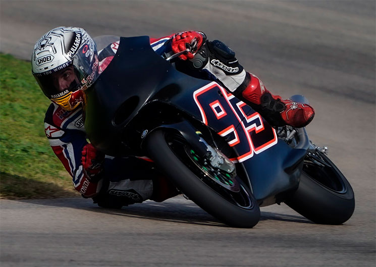 MarquezBeon450GP-2.jpg