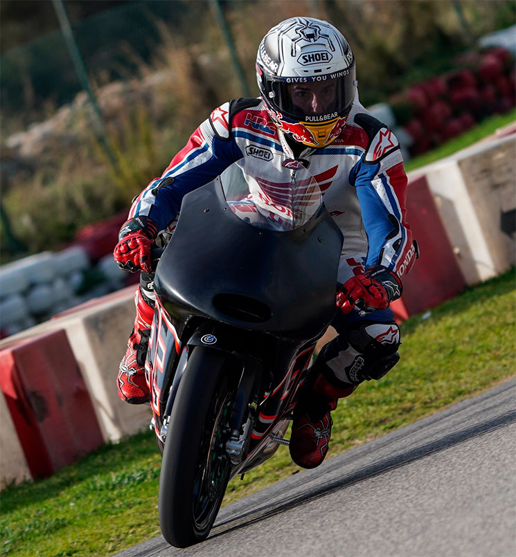 MarquezBeon450GP-2.jpg