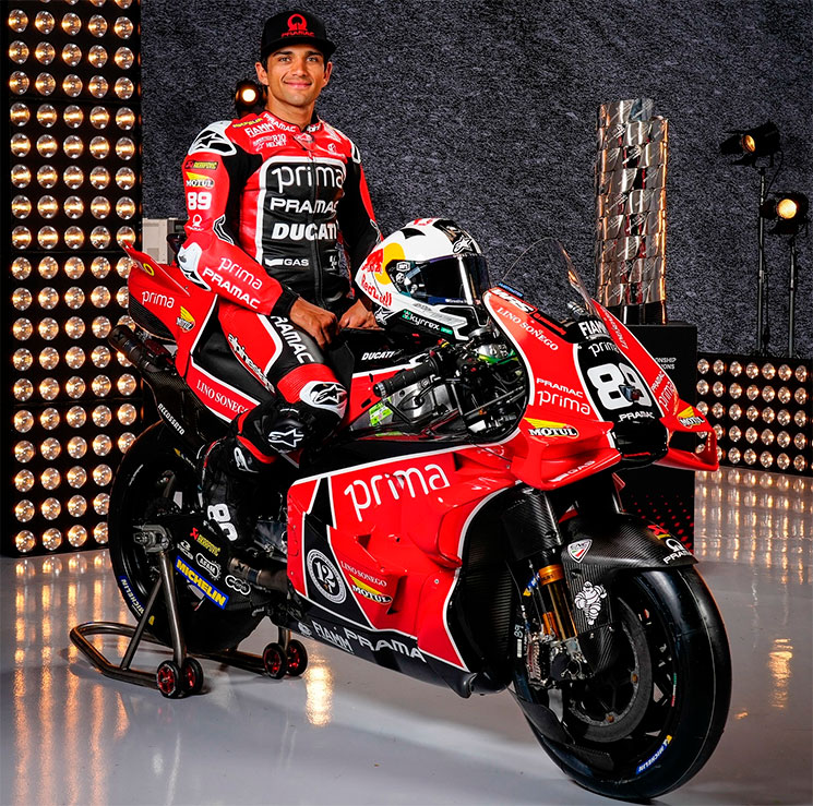 MartinMorbidelliDucatiAngelNieto-2.jpg