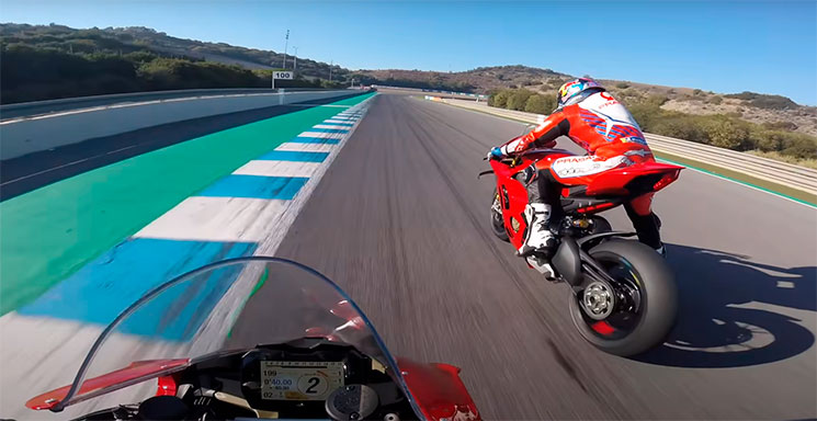 MartinPanigaleV4-4.jpg