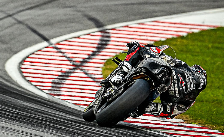 MaverickVinales-3221146.jpg