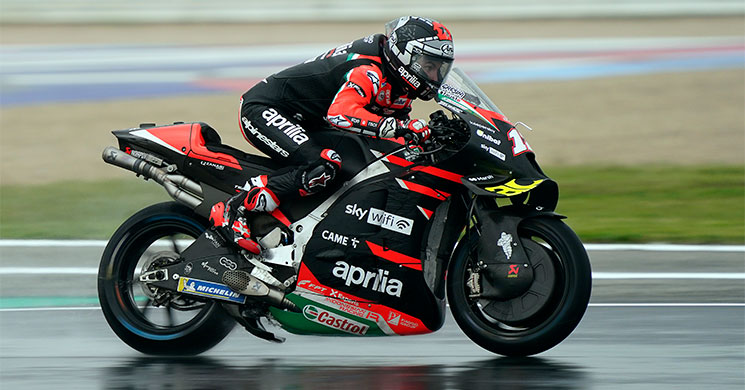 maverickVinales-3456564.jpg