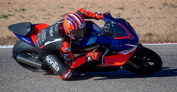 /MaverickVinales_35324.jpg