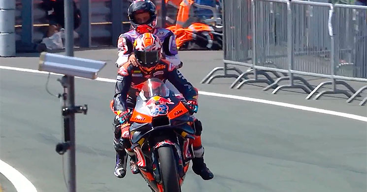 MillerTaxiZarco.jpg