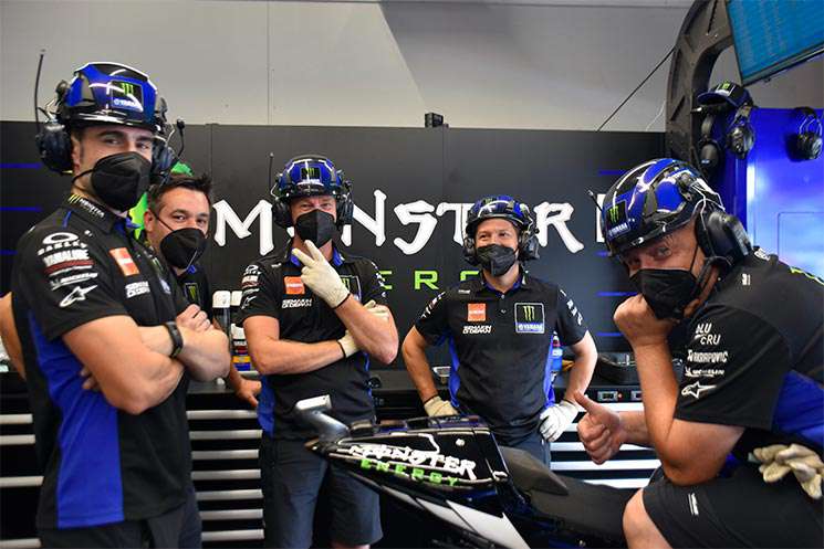 MonsterEnerg-Yamaha