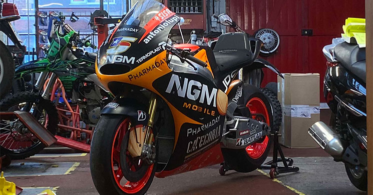 MotoGP-CRT-2013-FRT.jpg