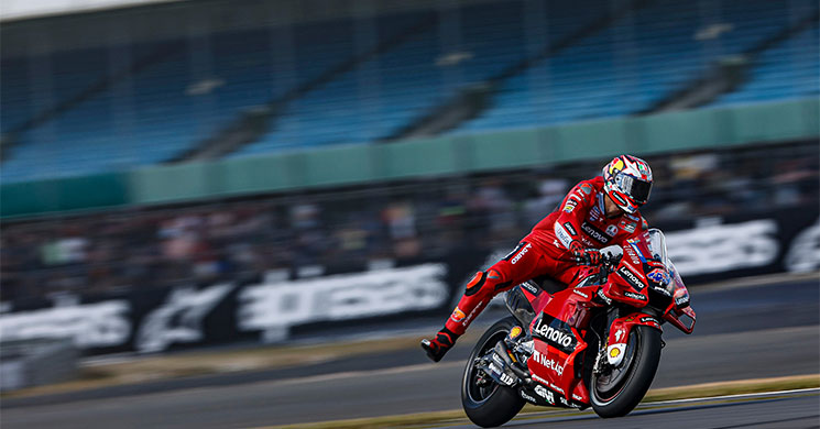 MotoGPSilverstone345.jpg