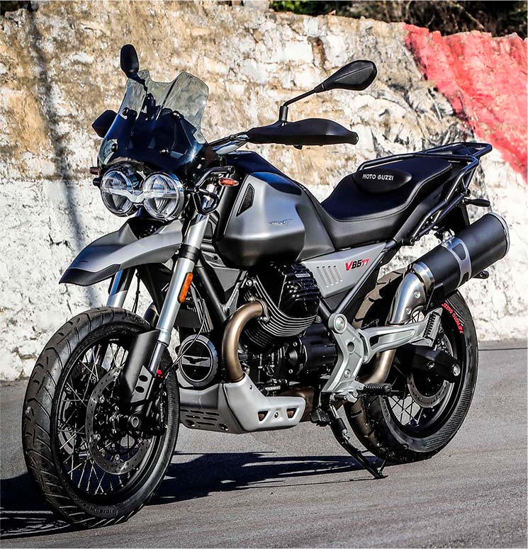 MotoGuzziV85TT-7.jpg