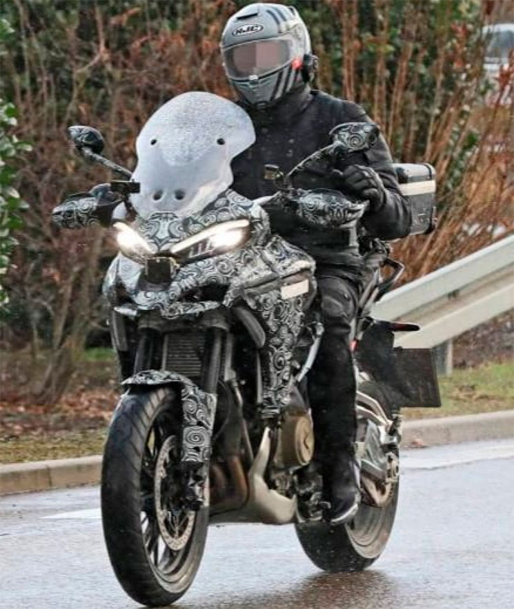 /Multistrada-V4-2021-4.jpg