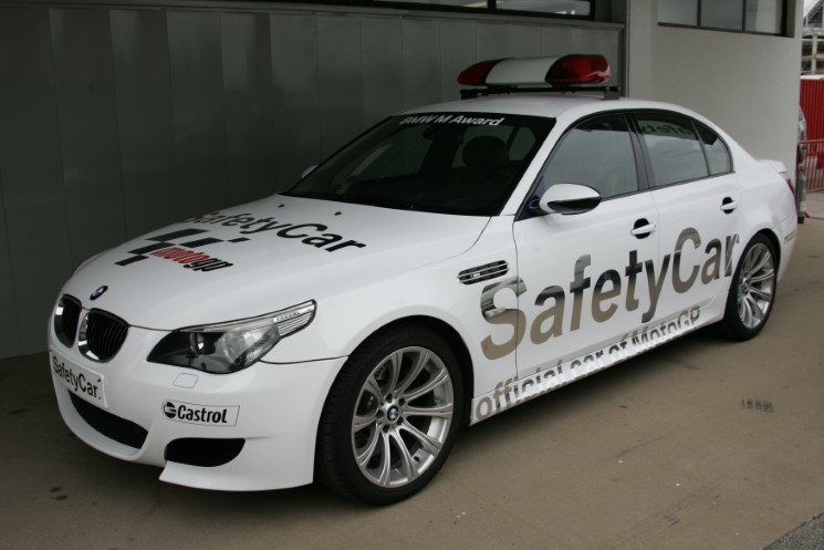 bmw-m5-safety-car