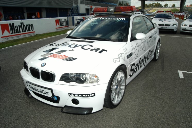 mw-m3-e46-safety-car