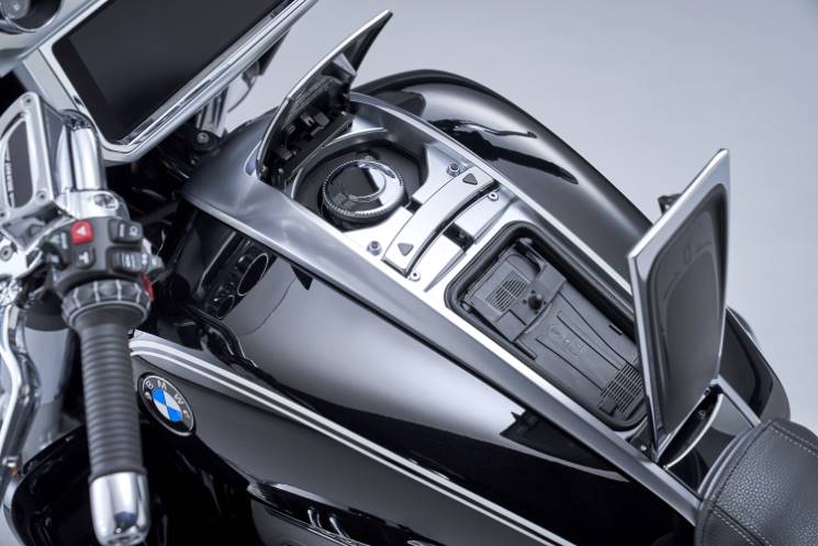 -bmw-r-18-tra