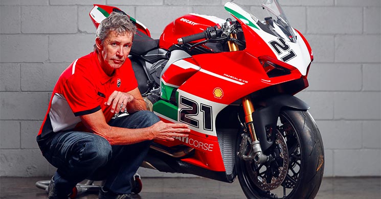 /PanigaleV2-Bayliss.jpg