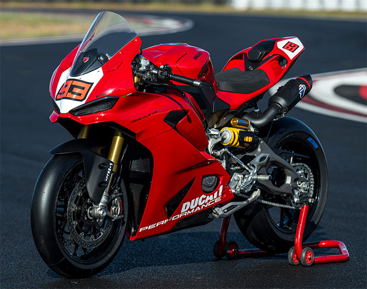 PanigaleV2-S-2025-1.jpg