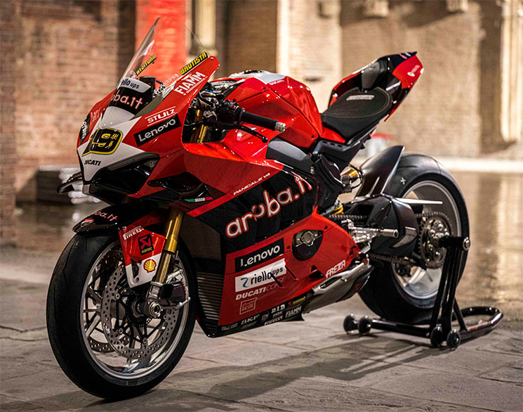 /PanigaleV4-Limited-Edition-2.jpg