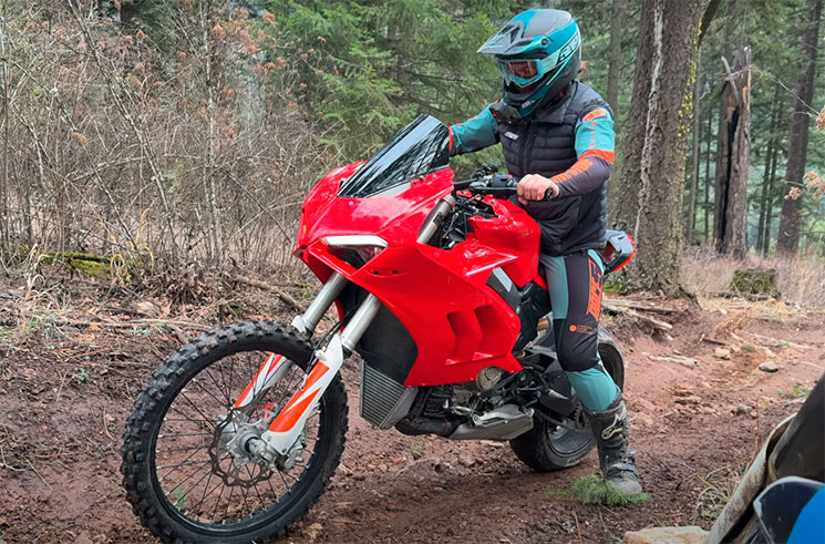 /PanigaleV4-Offroad.