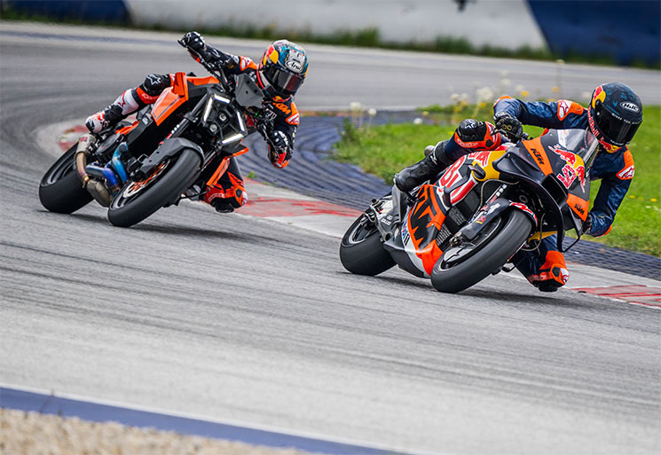 /PedrosaPruebaMotoGP-1.jpg