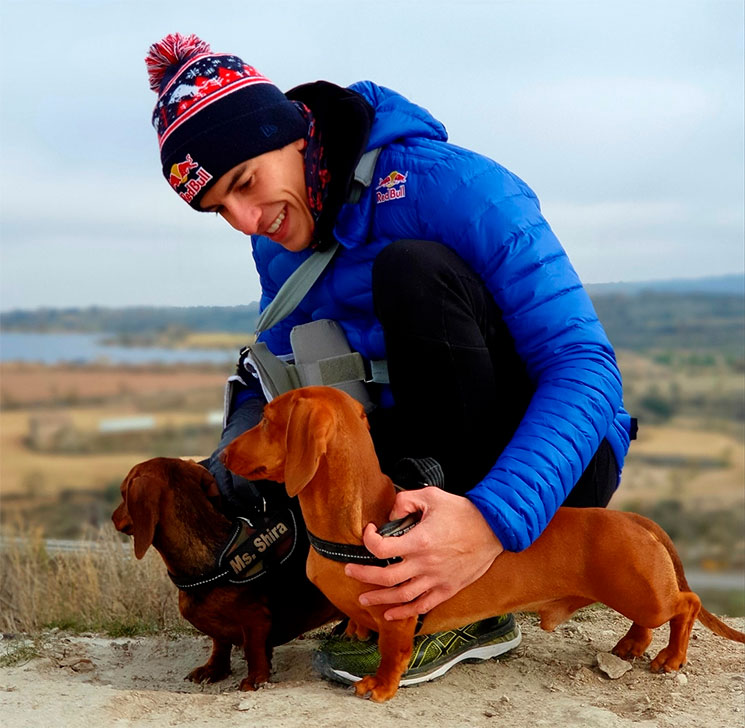 /Perros-De-Marc-Marquez.jpg
