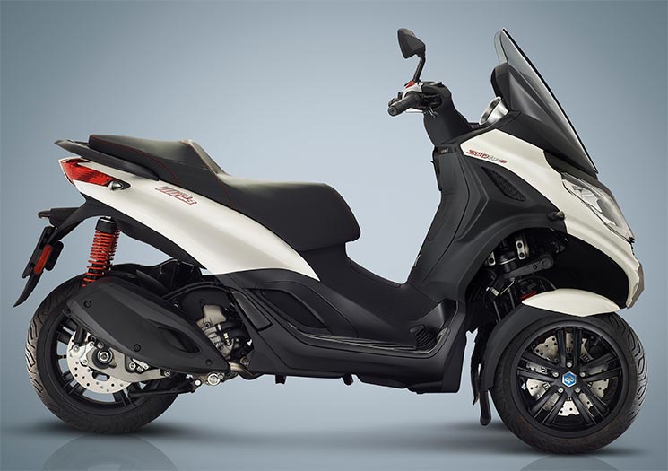 PiaggioMp32019-5.jpg
